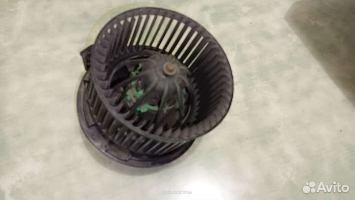 Вентилятор отопителя Рено