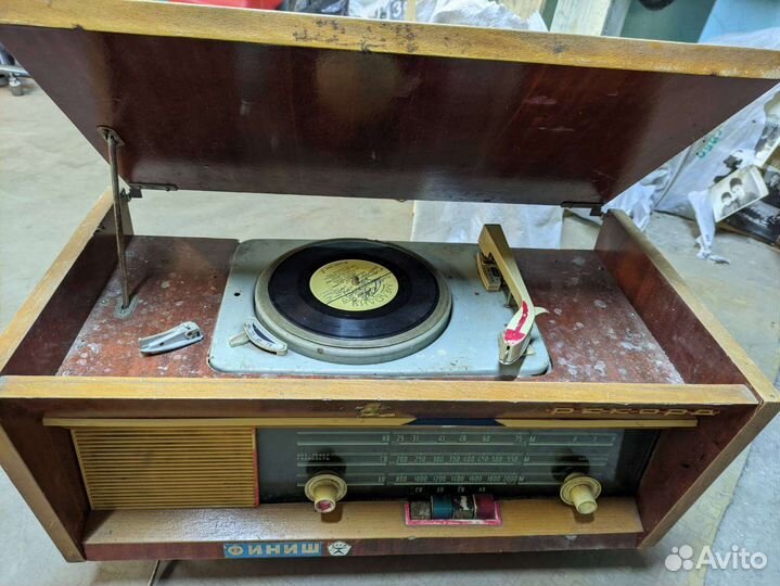 Радиола рекорд