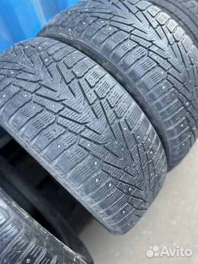 Nokian Tyres Hakkapeliitta 7 SUV 265/50 R20 111T