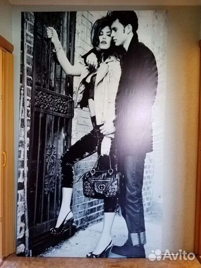 Продам постер
