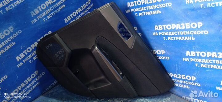 Задняя правая обшивка двери Subaru Forester S12