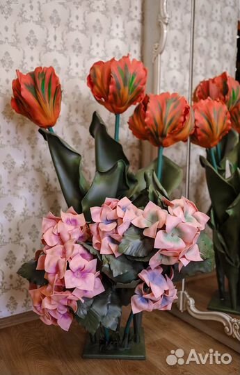 Тюльпаны и гортензии