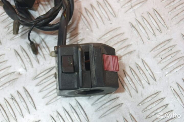 Пульт правый Suzuki GSF250 bandit