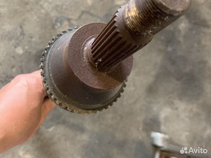 Задний левый привод mitsubishi outlander 1 2,4