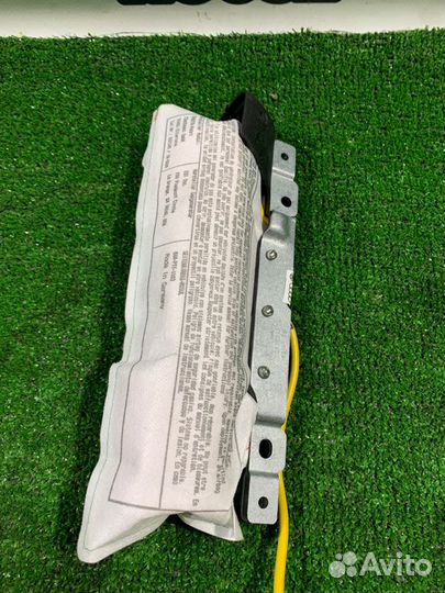 Подушка безопасности в сиденье Volkswagen Passat