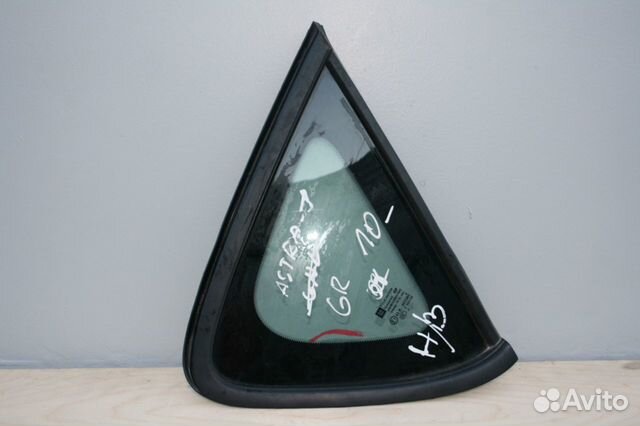 Форточка задняя правая хэтчбек Опель Астра J Джей