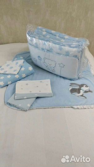 Бортики в кроватку, постельное бельё