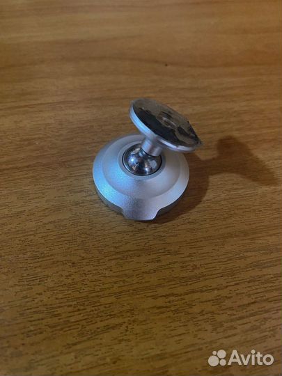 Шаровый магнитный держатель телефона