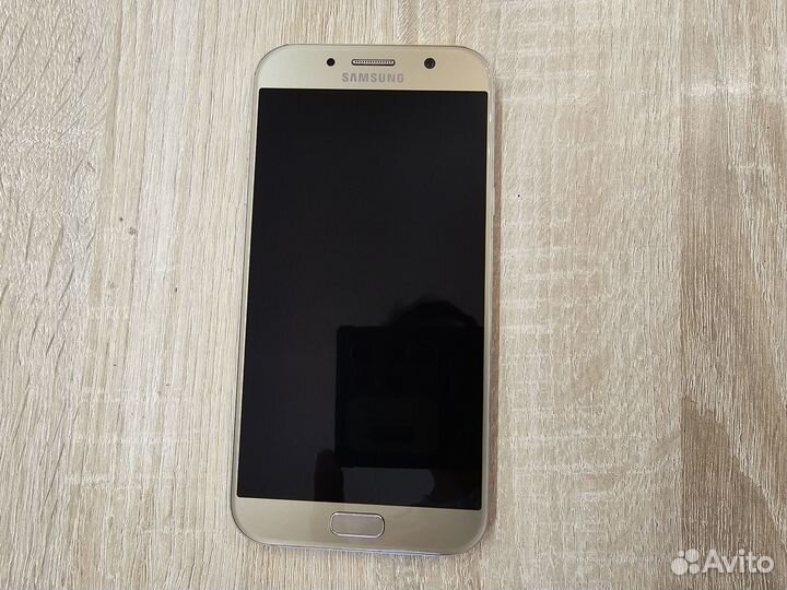 Samsung Galaxy A7 (2017) SM-A720F/DS, 3/32 ГБ