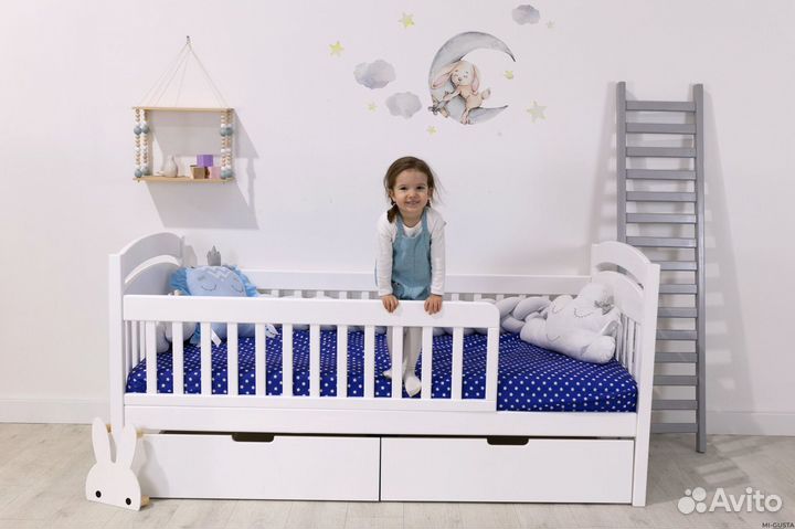 Кровать детская с ящиками