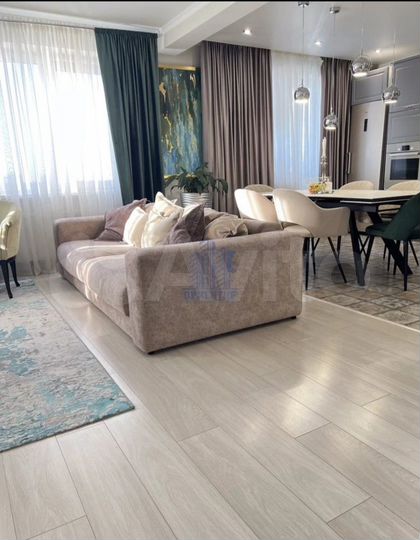 3-к. квартира, 101,3 м², 15/16 эт.