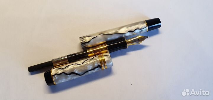 Перьевая ручка Parker Duofold F186