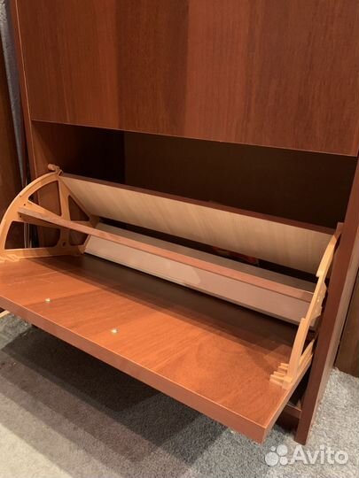 Обувной шкаф