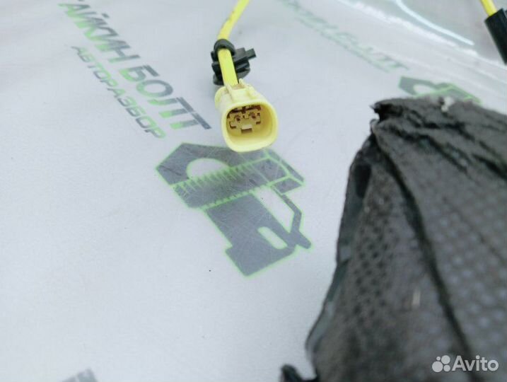 Подушка безопасности в сиденье передняя левая