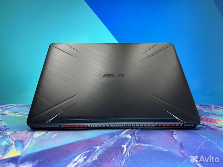 Ноутбук Asus TUF Gaming 17 / GTX 1060 / Core i5