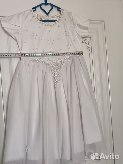 Платье праздничное