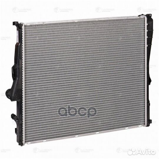 Радиатор охлаждения двигателя BMW X3(E83) 03