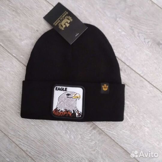 Мужская шапка