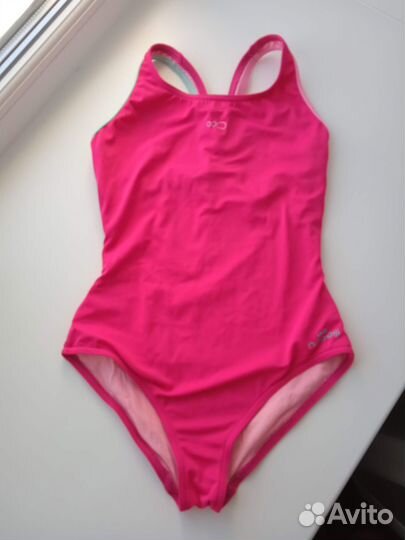 Фирменная одежда на девочку рост 134-140 см