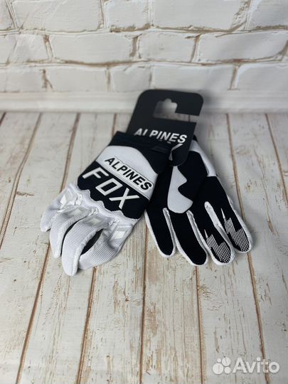 Мотоперчатки