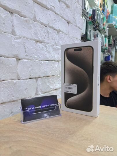 iPhone 15 Pro Max, 256 ГБ