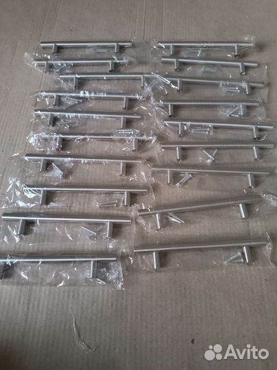 Мебельные ручки