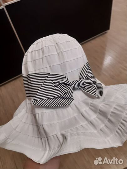 Шляпа женская новая