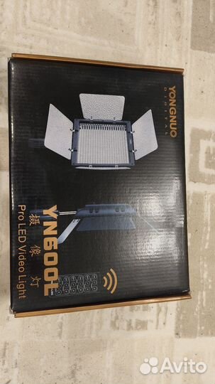 Видеосвет yongnuo YN600L