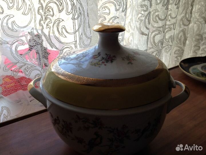 Супница гдр Павлин на ветке