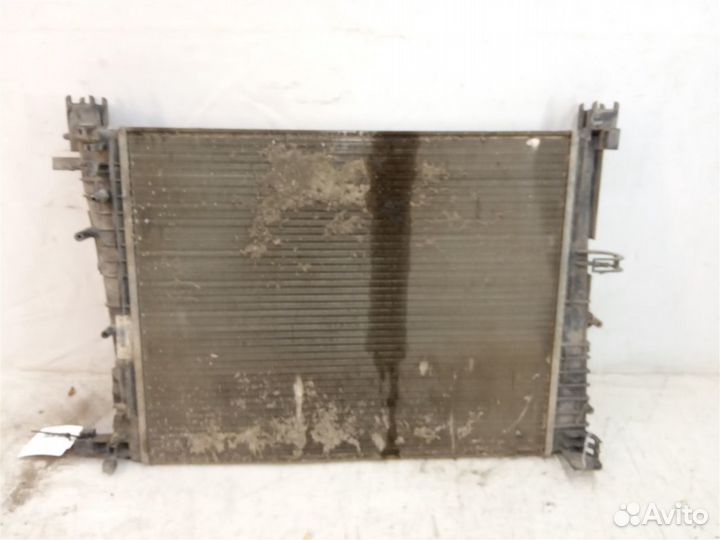 Радиатор охлаждения Renault Logan 2 2014