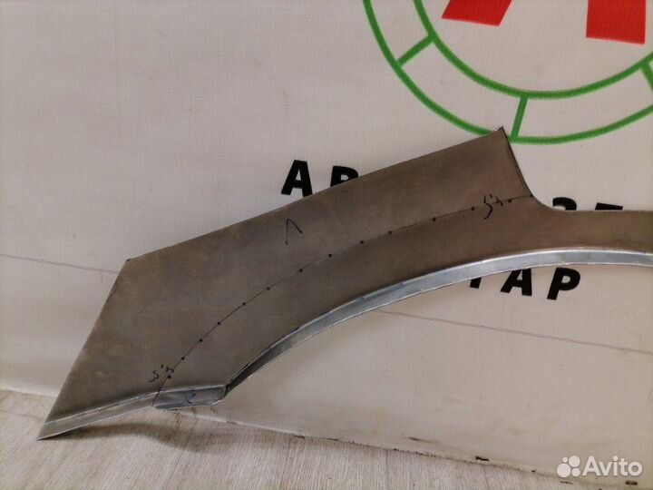 Арка крыла задняя левая Mitsubishi Outlander CU5W