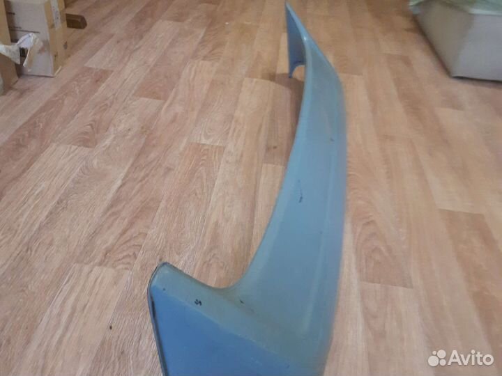 Продам спойлер