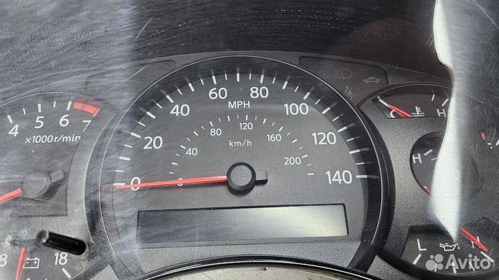 Приборная панель Nissan Armada 2003 TA