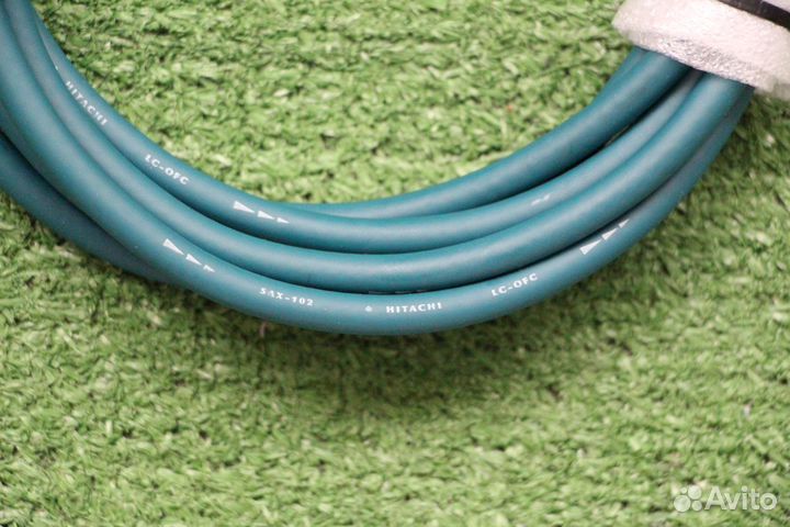 2XLR-2RCA Hitachi LC-OFC, Japan