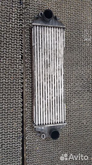 Радиатор интеркулера Opel Vivaro, 2006