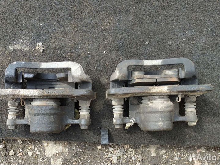 Суппорт задний hyundai grand santa fe 2018