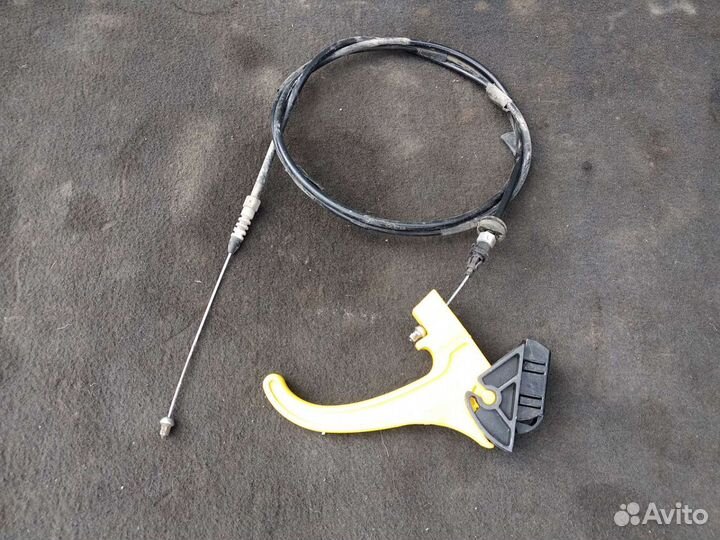 Тросик капота fiat albea 2011г