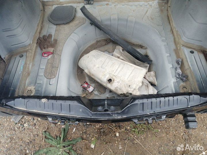 Панель задний Chevrolet Cobalt J200 L2C 2013