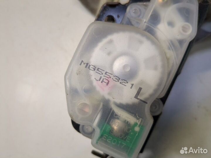 Ремень безопасности Infiniti QX4 (JR50), 1997