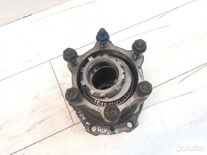 Ступица Mercedes Sprinter W904