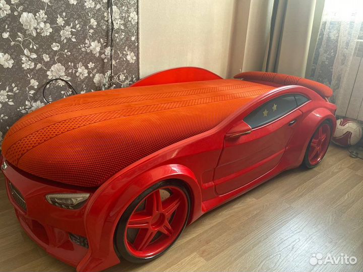 Кровать детская (с подсветкой)