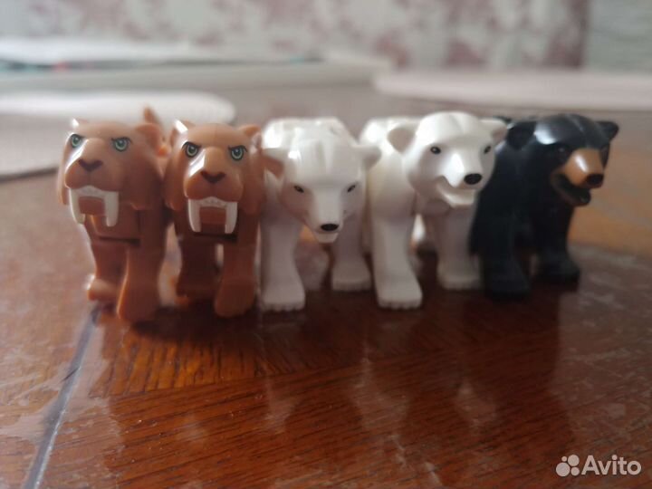 Продам lego животных