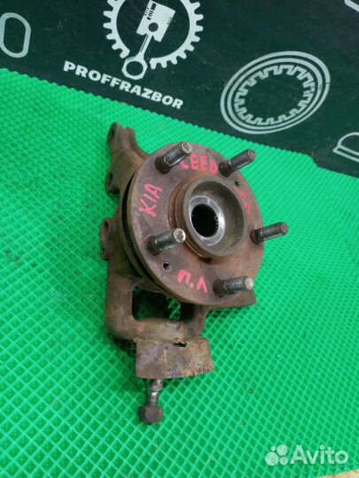 Кулак поворотный передний левый Kia Ceed ED 2010