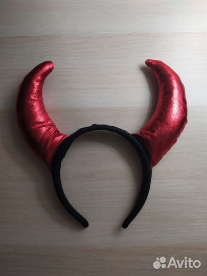 Рога дьявола на Хэллоуин