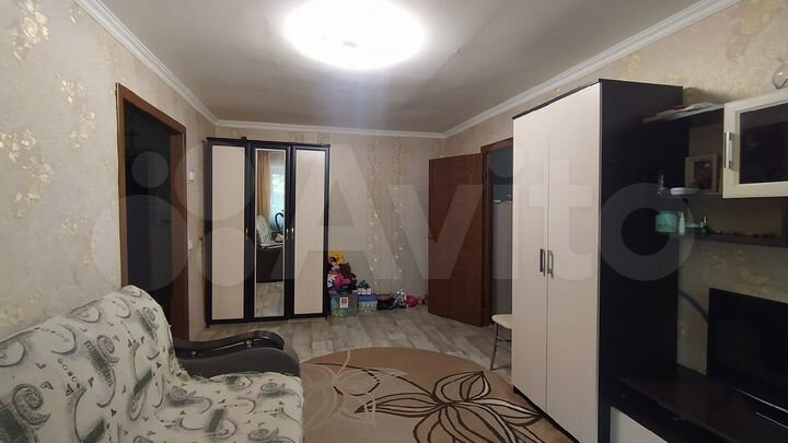 2-к. квартира, 43 м², 2/5 эт.