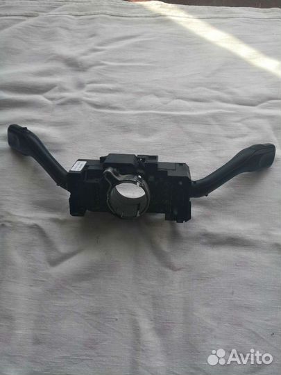 Подрулевой переключатель