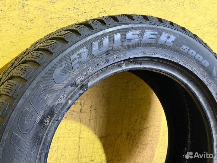 Bridgestone Ice Cruiser 5000 215/55 R16 93T