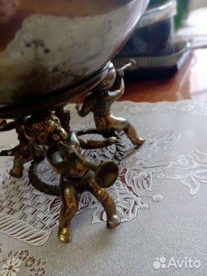 Ваза Трубадуры Путти