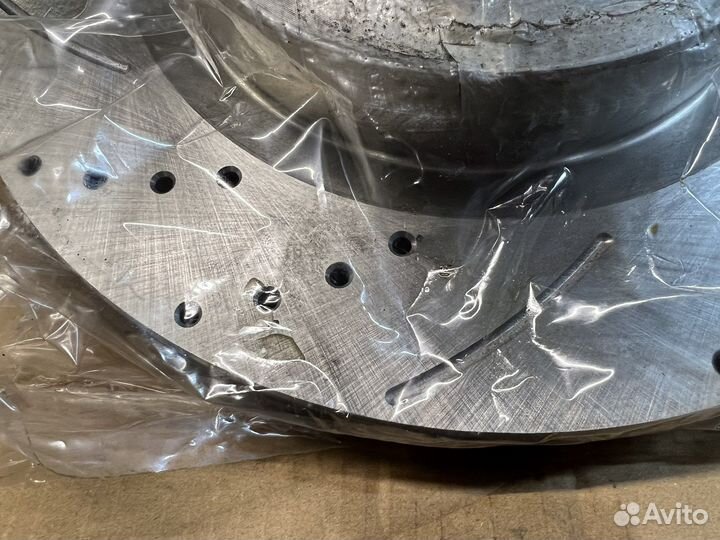 Диск тормозной передний перфорированный Паджеро 4