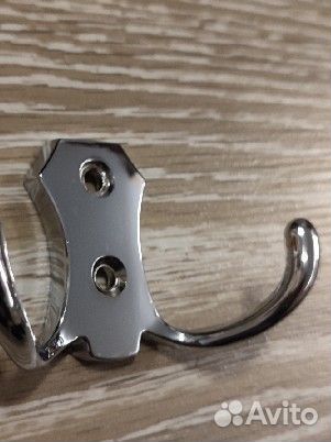 Крючок мебельный